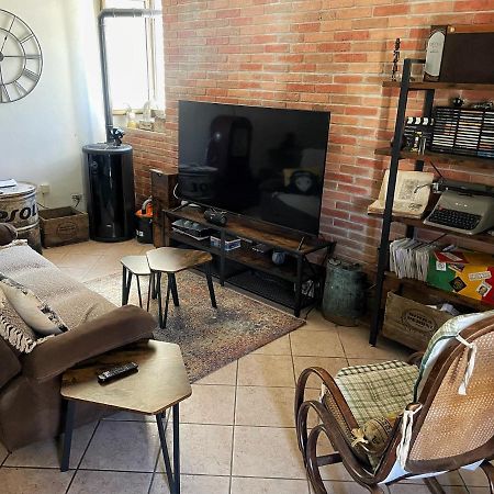 Appartamento Intero "A Casa Dello Zio" Сулмона Екстериор снимка